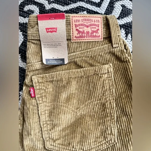 NWT Mens Levi Strauss and Co Corduroy Jeans. Various sizes. 29,31, 33 All 30”L - Picture 2 of 6